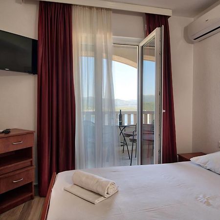 Apartments Bona Neum Ruang foto