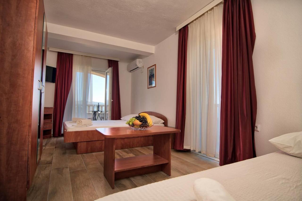 Apartments Bona Neum Bagian luar foto