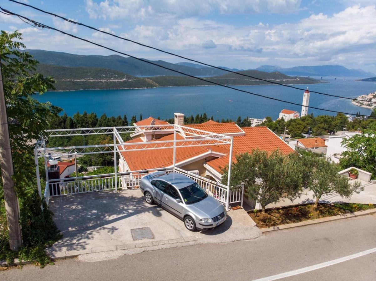 Apartments Bona Neum Bagian luar foto