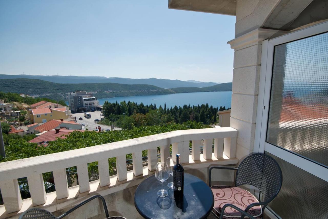 Apartments Bona Neum Bagian luar foto