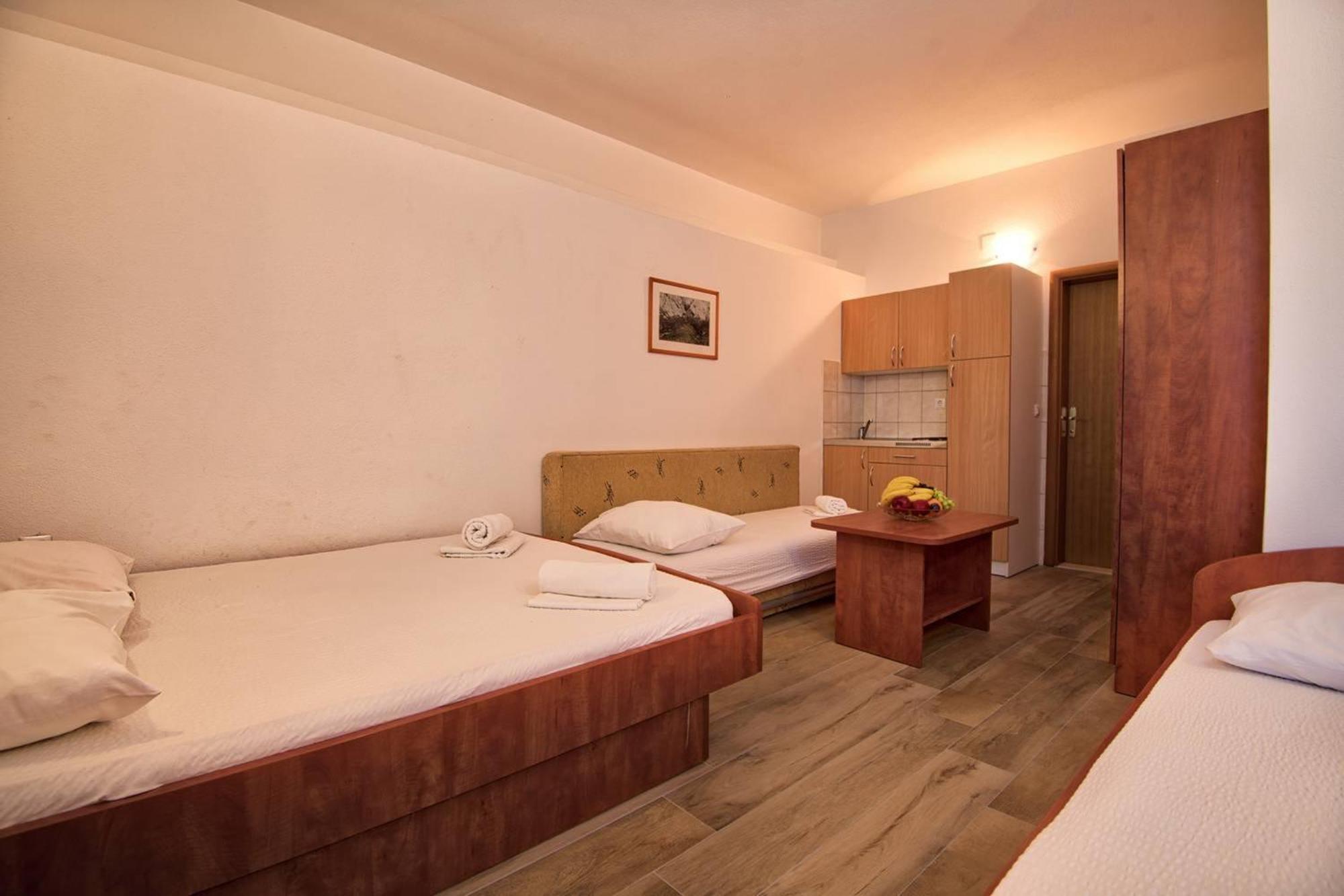 Apartments Bona Neum Ruang foto