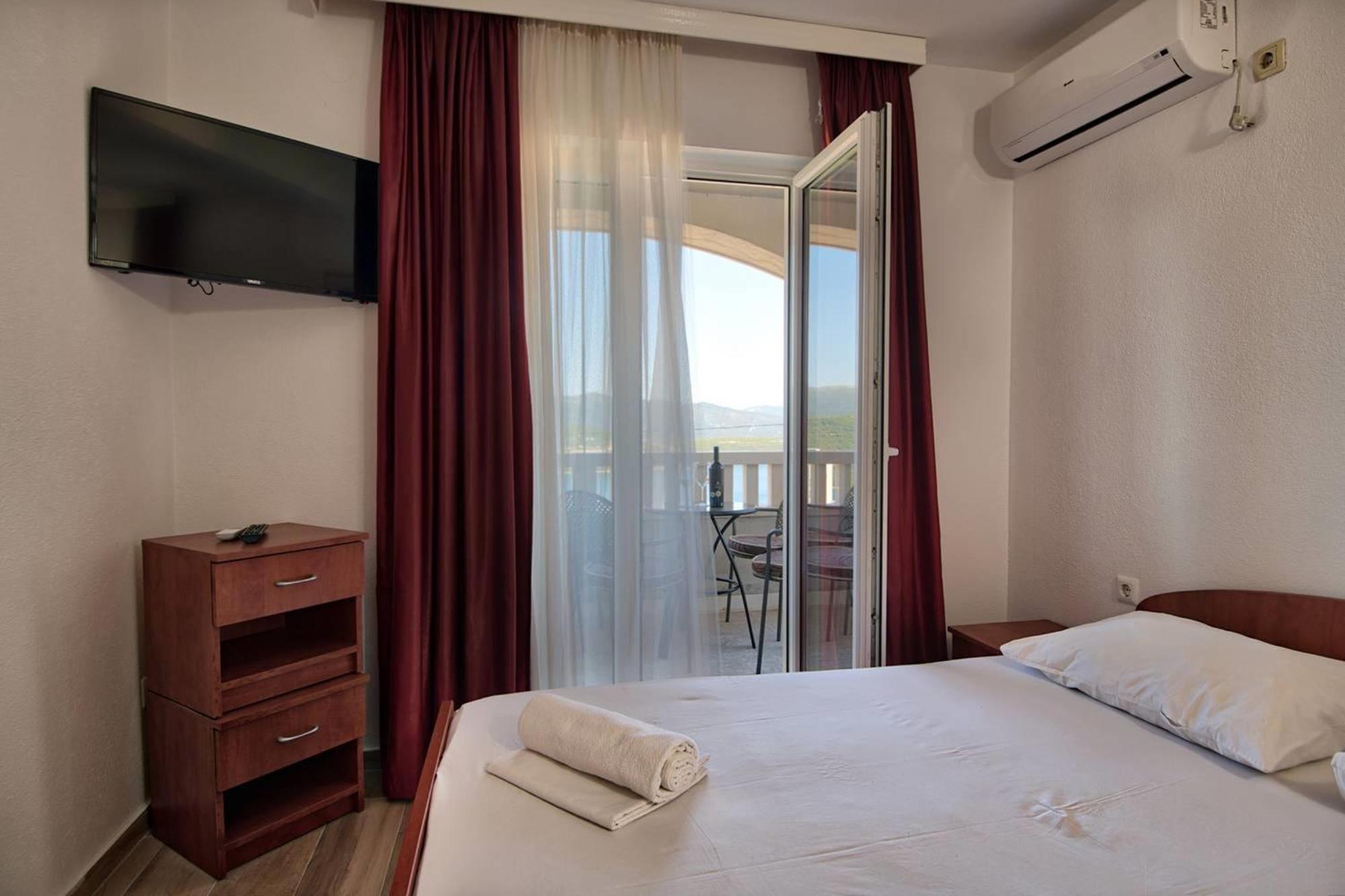 Apartments Bona Neum Ruang foto